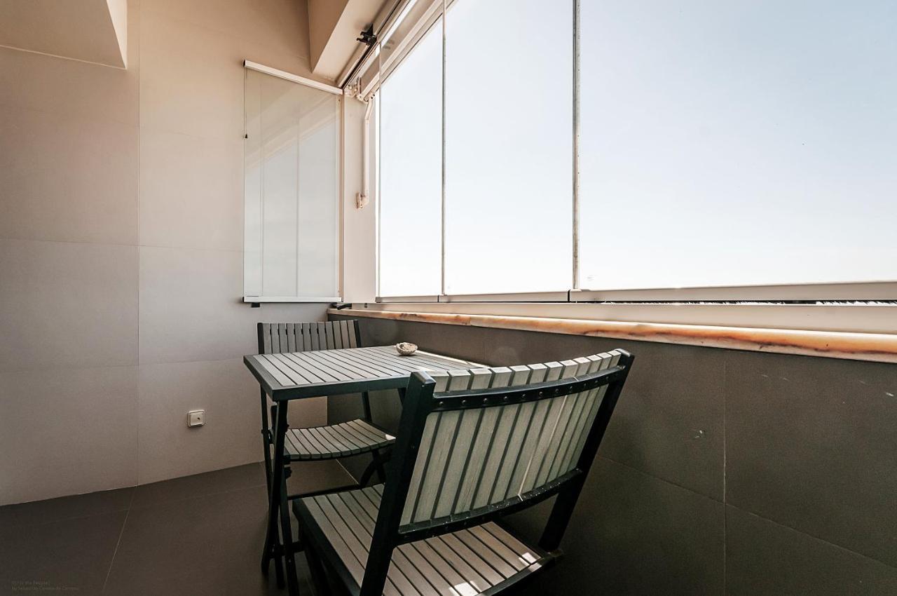 Amazing Apartment In Costa de Caparica Ngoại thất bức ảnh