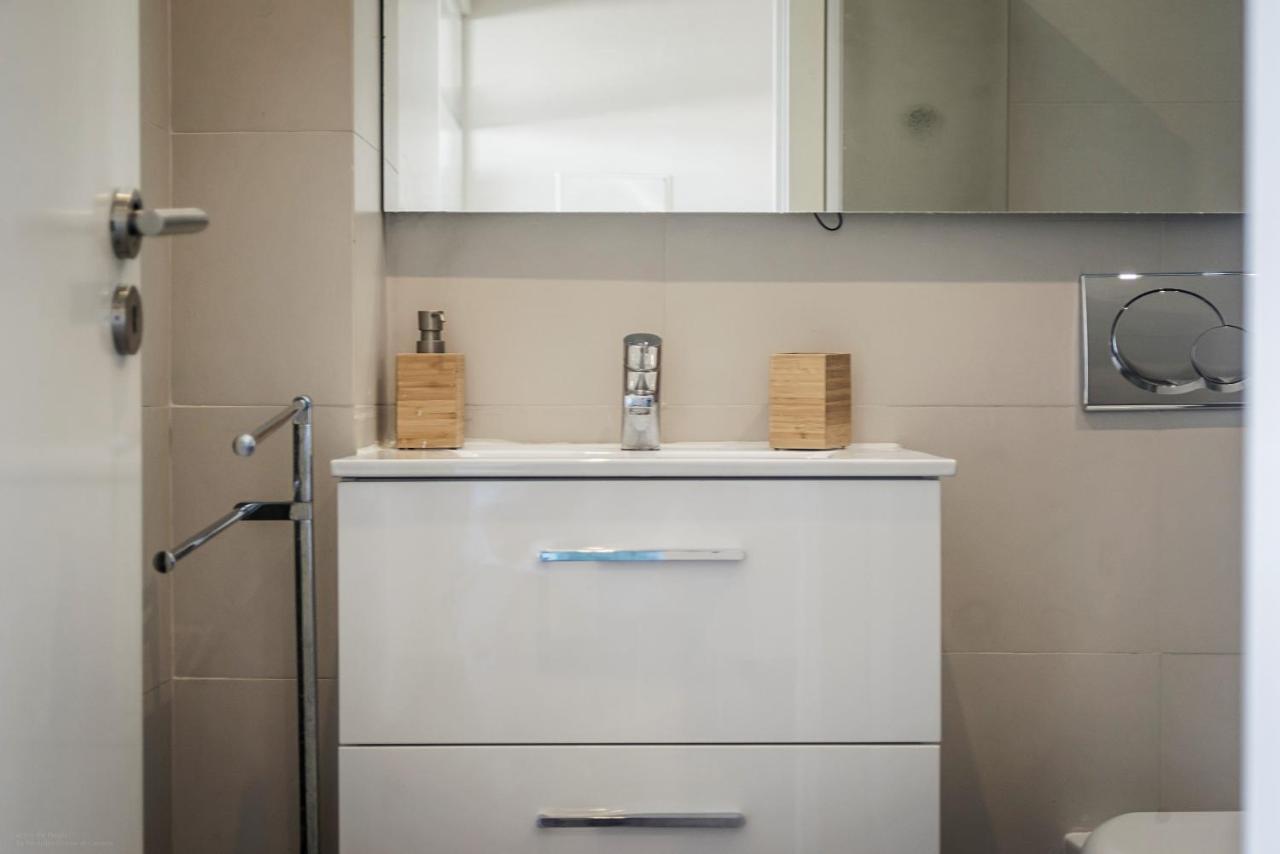 Amazing Apartment In Costa de Caparica Ngoại thất bức ảnh